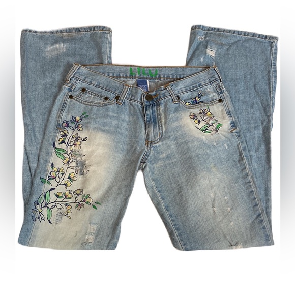 LILU 🌸 women’s jeans, size 3, distressed flower/bead boho look - Picture 4 of 13